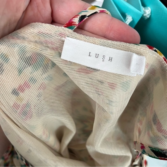 Lush Cream Patterned Dress - Picture 4 of 6